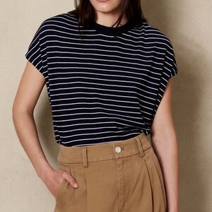 Banana Republic Forever Dolman Short Sleeve Sweater Top Navy & White Stripes XL